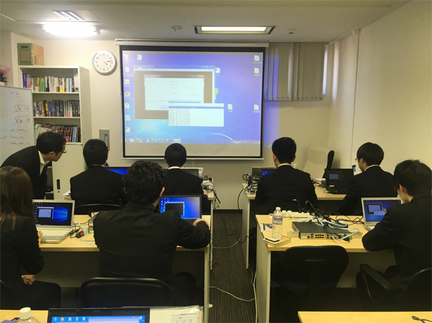 お仕事に就く前に実際に触れる機会があり、大助かり。