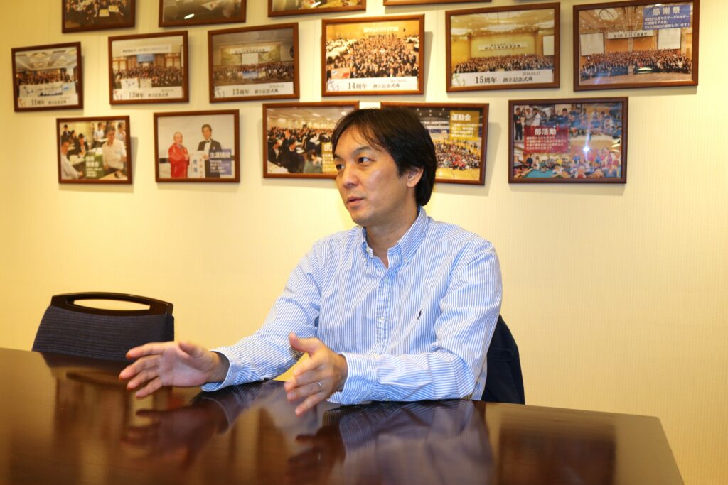 三国 竜治 さん
