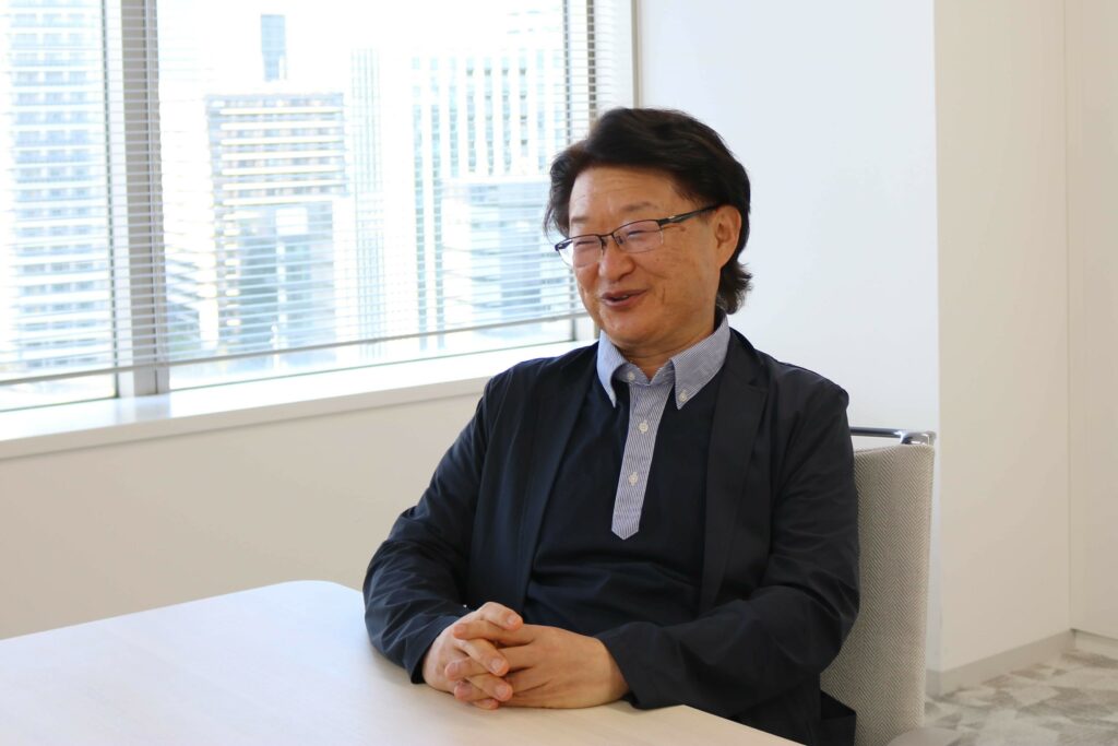 フロンティア・フィールド田中さん_記事中写真