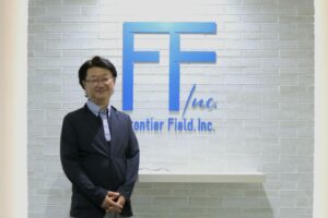 フロンティアフィールド田中さん_TOP画像