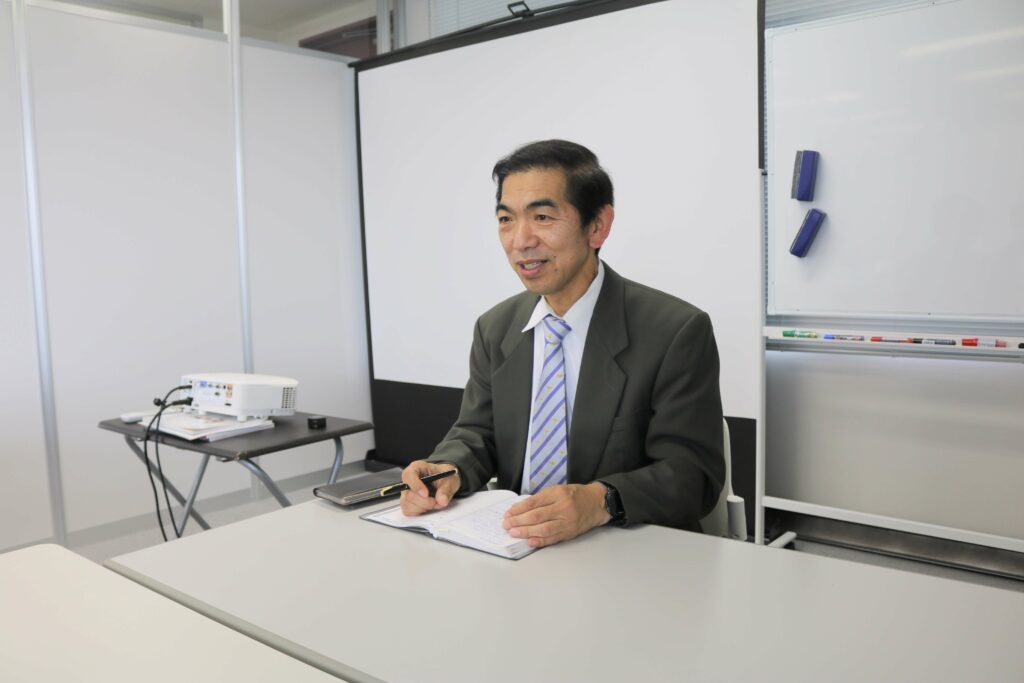 湯本 良一 さん